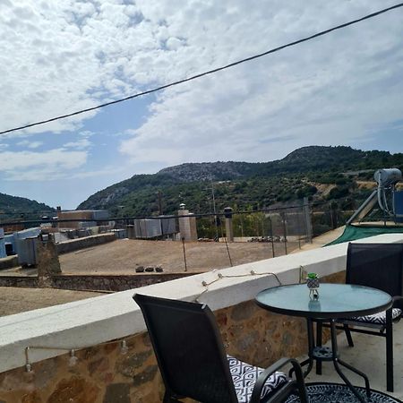 Village Home Agios Georgios Sykousis Экстерьер фото
